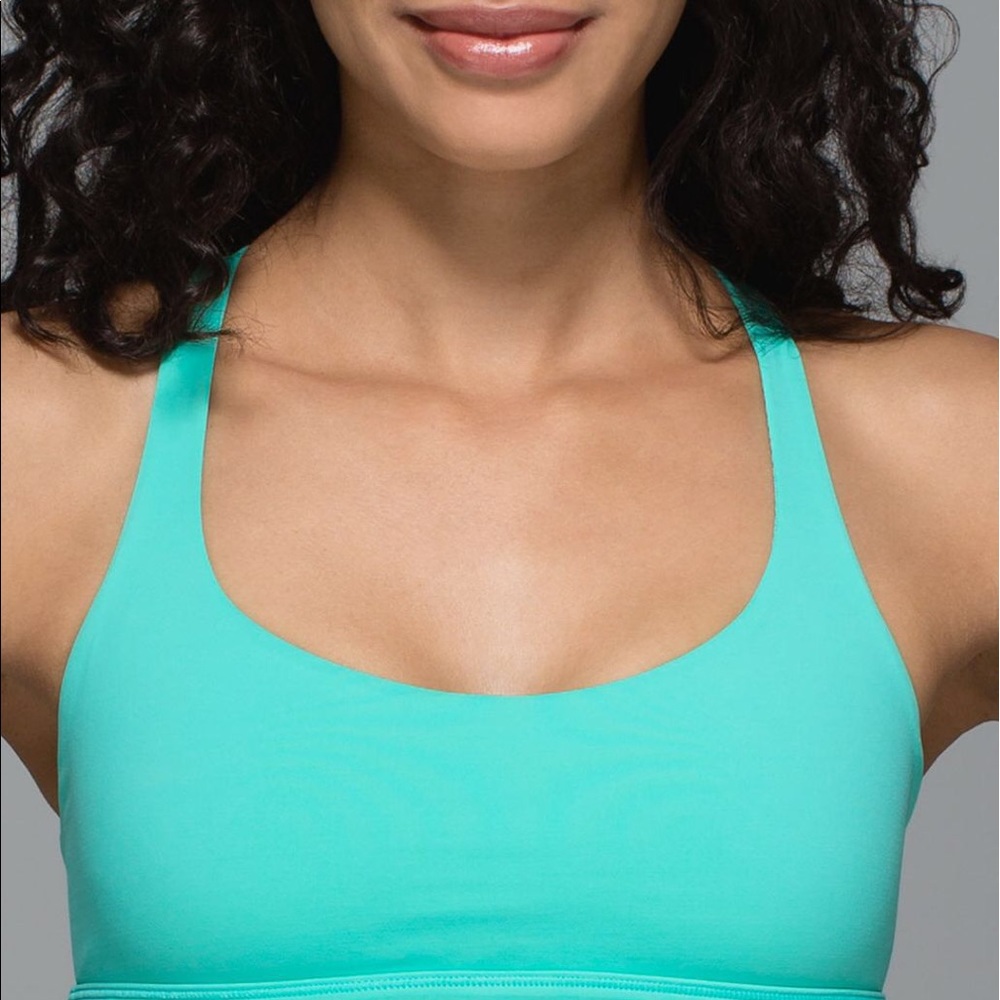 Lululemon Free to Be Wild Bra